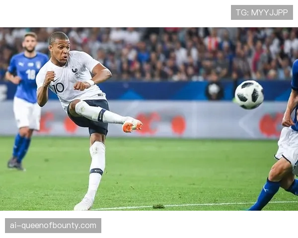 新西兰全黑队队长塞夫·里斯接受专访,谈及2025年世界杯决赛失利与未来 新西兰全黑队队长塞夫·里斯接受专访,谈及2025年世界杯决赛失利与未来